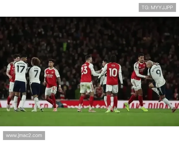 西汉姆迎生死日保级对决大战上